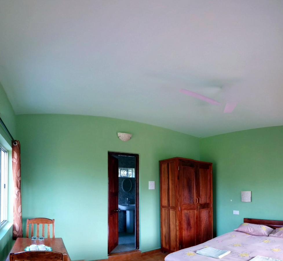 Avalon Inn Mandrem Kültér fotó
